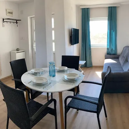 Dorijan Apartment Vrsi
